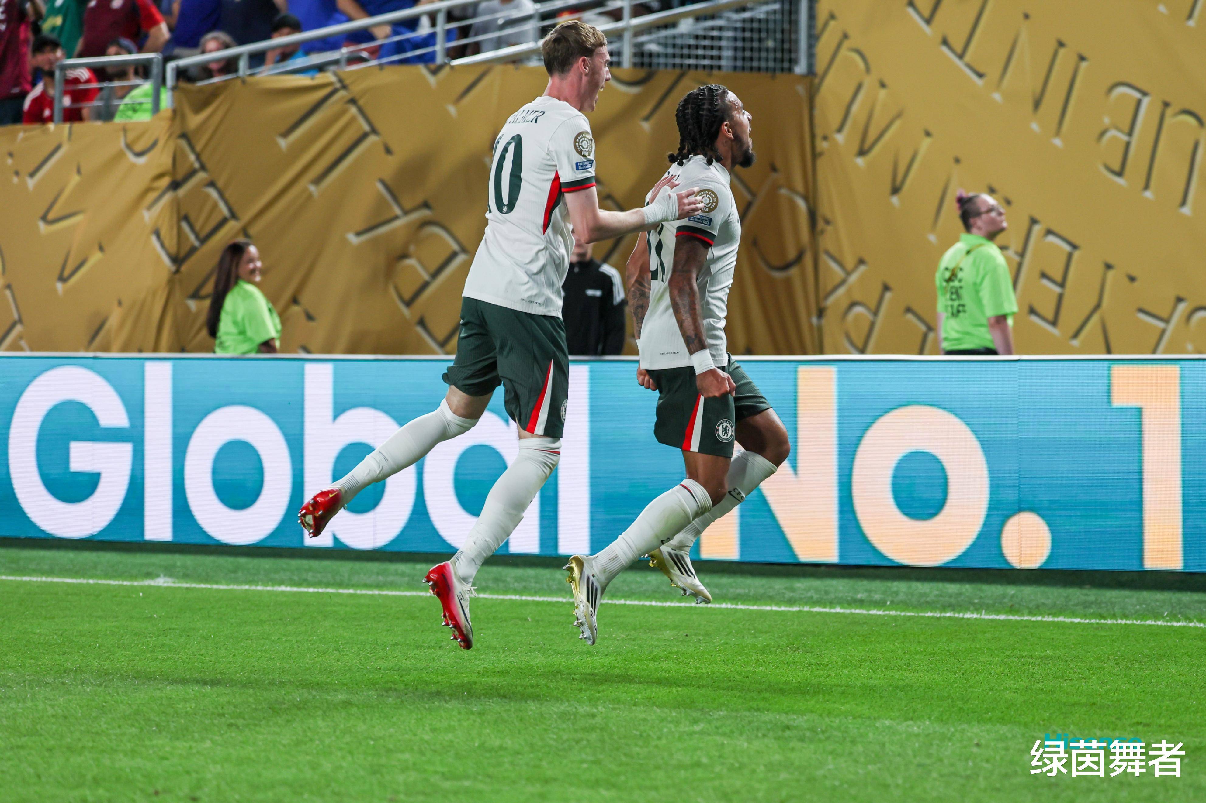 南宫体育全明星赛国际比赛日再迎强敌，切尔西外线爆发，主帅态度——媒体盛赞，赛程密集仍需轮换的简单介绍